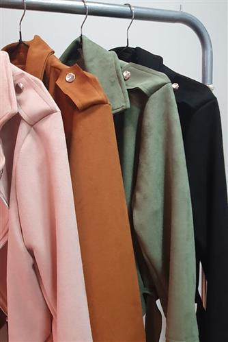 Campera Minujin